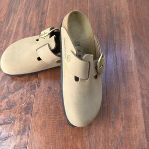 Birkenstock Tan Mules with Strap